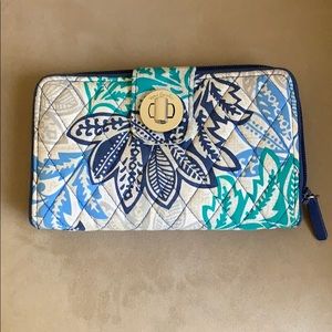Vera Bradley Wallet